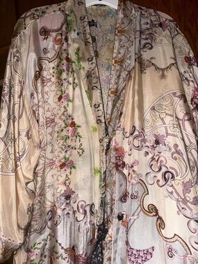 Johnny Was Pink Cream Floral Paisley Reversible Kimono